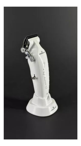 Cortadora De Pelo Profesional Clipper Unbreakable Blanca