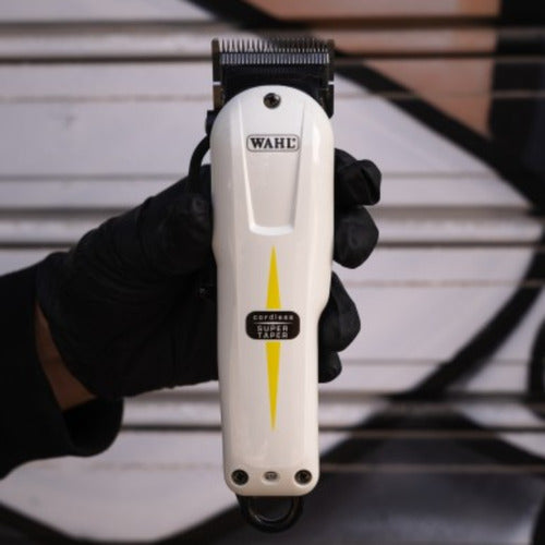 Cortadora De Pelo Clipper Wahl Profesional Super Taper Cable